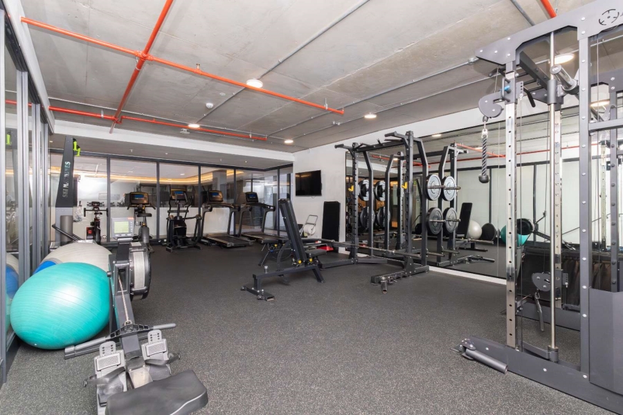 1 Bedroom Property for Sale in Sea Point Western Cape